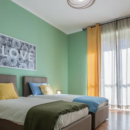 Modern In Santa Rita By Wonderful Italy * Turín